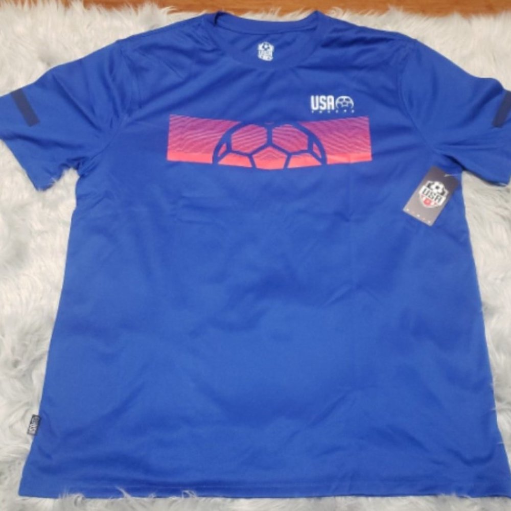 USA Soccer Team Striker Short Sleeve T-Shirt- XL